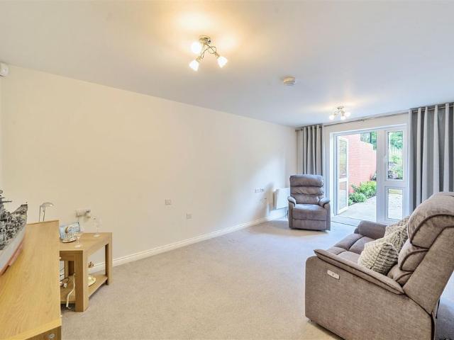 Apartment for rent in Ringwood, Ashurst Bridge
