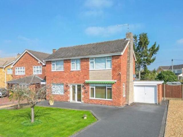 House for sale in Camp Hill, Warwickshire