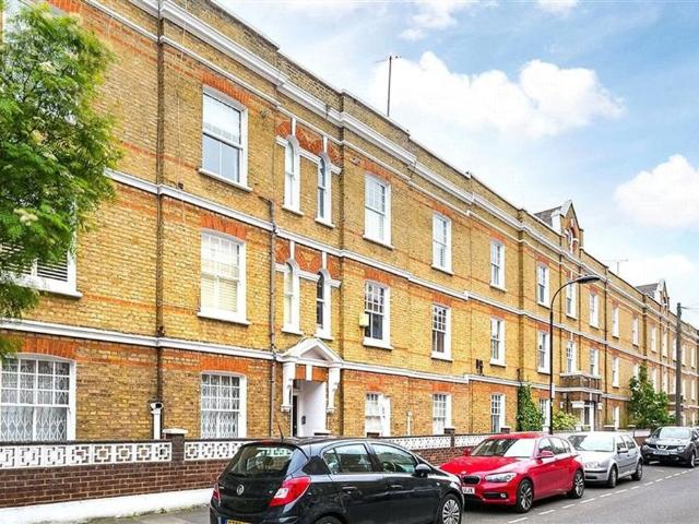 Apartment for rent in Fulham, Greater London