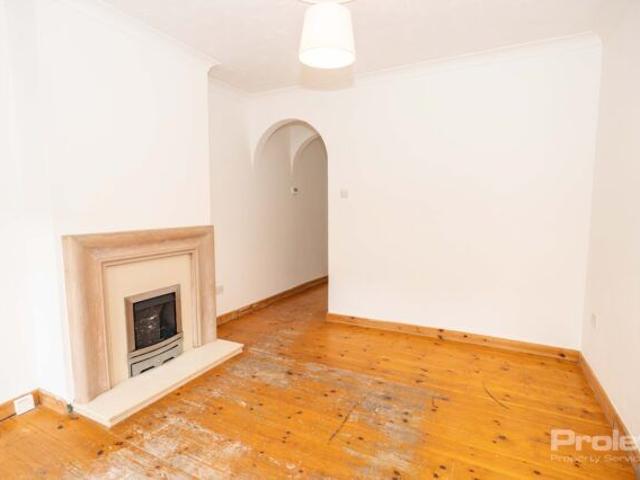 House for rent in New Catton, East Bank
