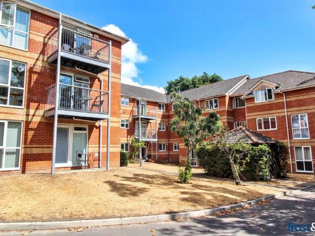 Apartment for rent in Upper Parkstone, Poole
