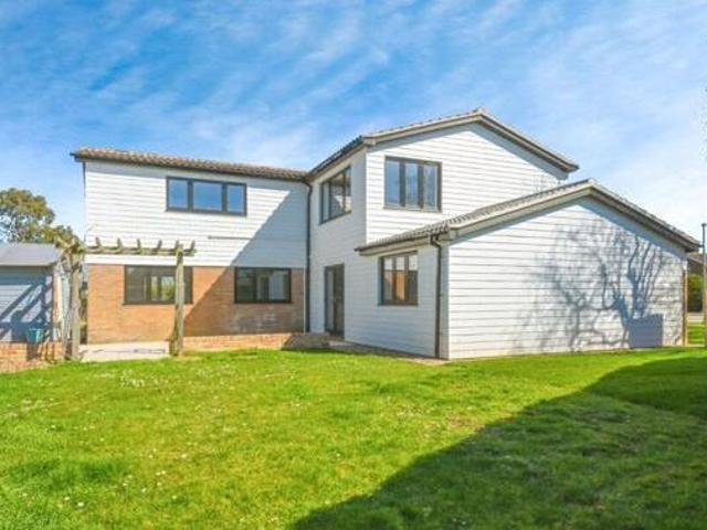 House for sale in Dale Hill, Essex