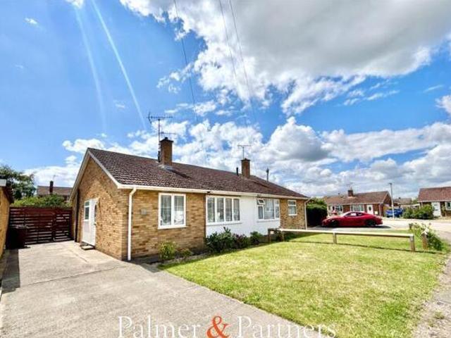 House for sale in Dale Hill, Essex