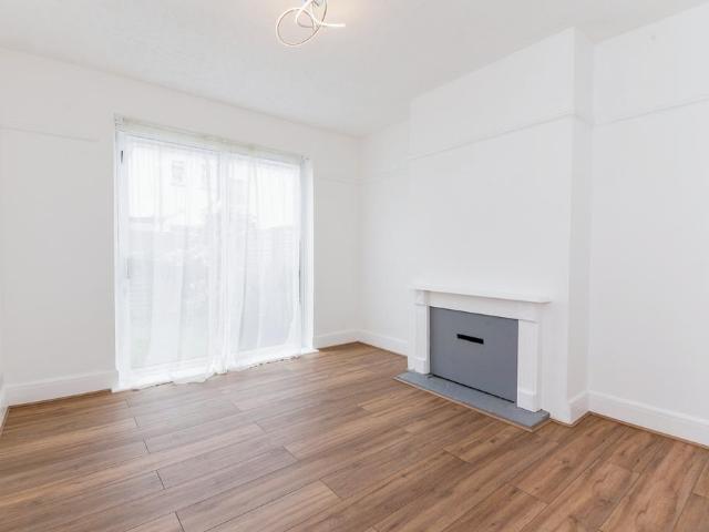 Apartment for rent in Dale Hill, Essex