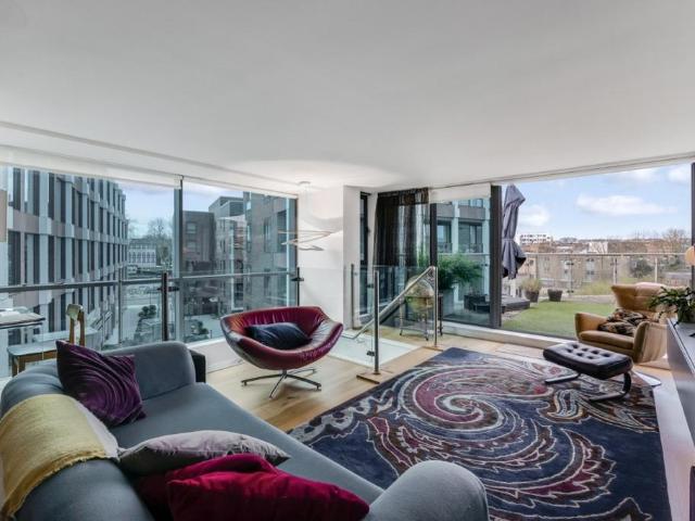 House for rent in Kentish Town, Greater London