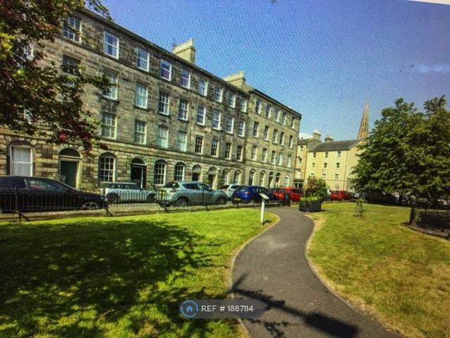 Apartment for rent in Southside, Scotland