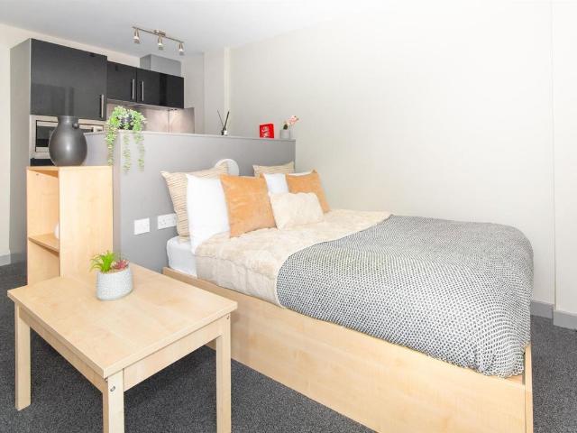 Studio for rent in Kingsdown, Feckenham