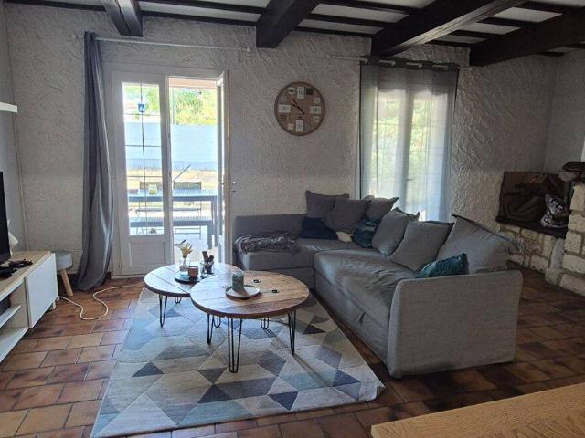 Maison location à Saint-Paul-Trois-Châteaux, Drôme