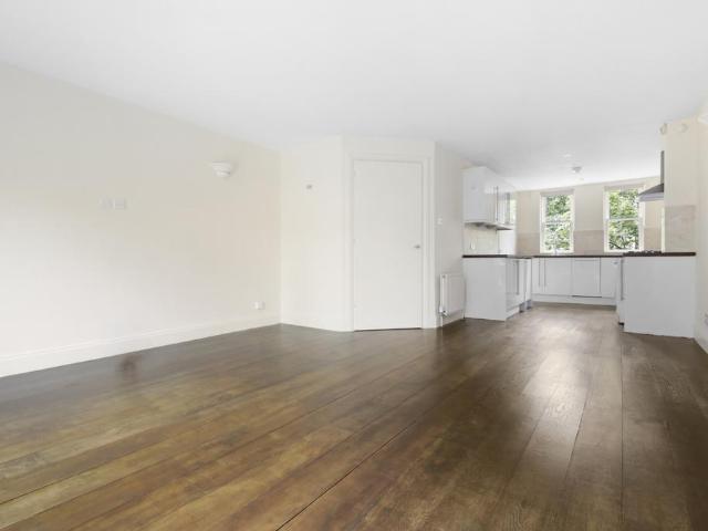 House for rent in Kentish Town, Greater London