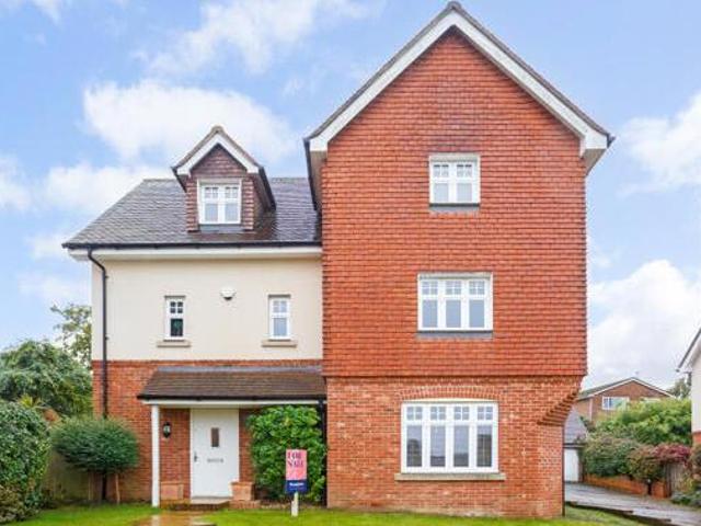 House for sale in Perryfields, West Sussex