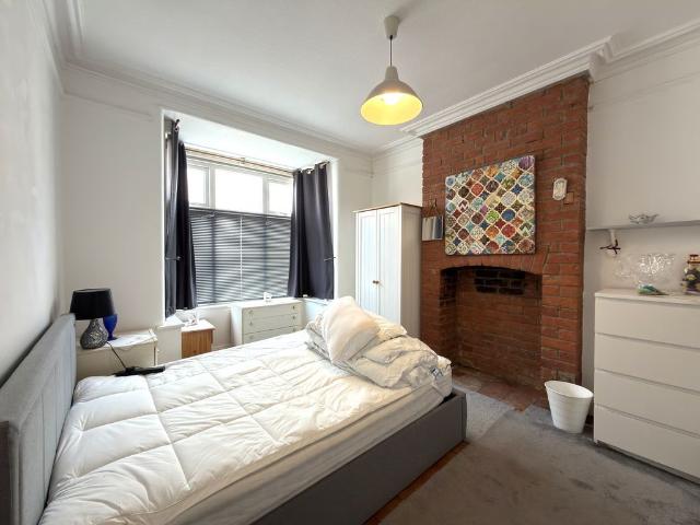 Room for rent in Gloucester, Gloucestershire