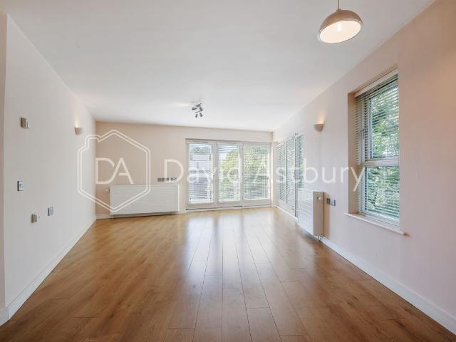 Apartment for rent in London Borough of Islington, Greater London