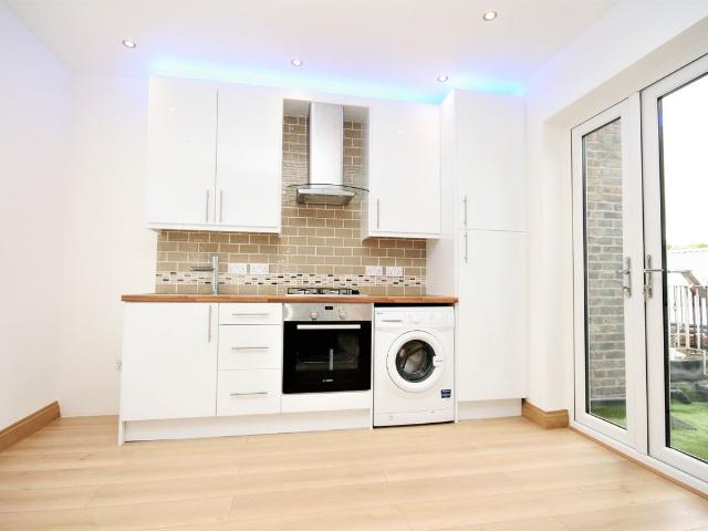 Apartment for rent in Highbury, Greater London