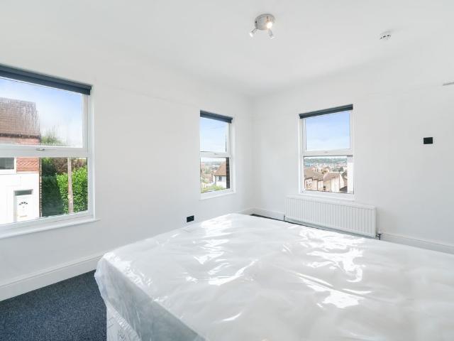 Room for rent in Spring Park, Luton