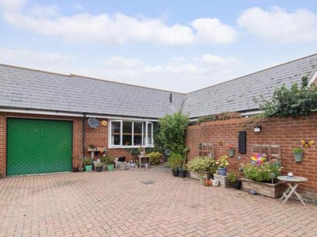 House for sale in Cliftonville West, Acol