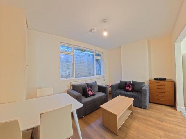 House for rent in Round Hill, Brighton & Hove