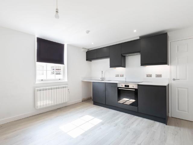 Apartment for rent in Marle Hill, Cheltenham
