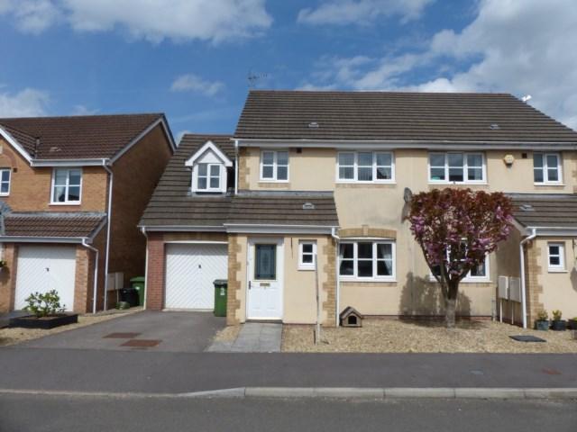 House for rent in Bryncae, Wales