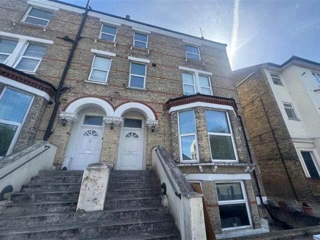 Apartment for rent in London Borough of Croydon, Greater London