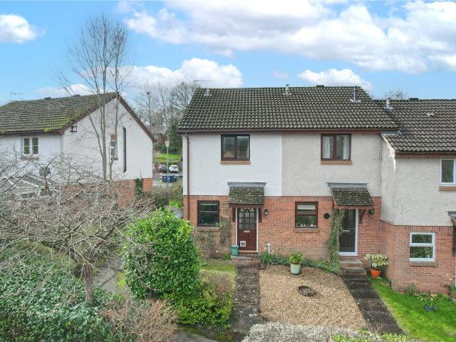 House for rent in Wrecclesham, Fole