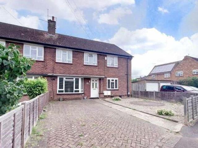 House for sale in Uxbridge, Greater London
