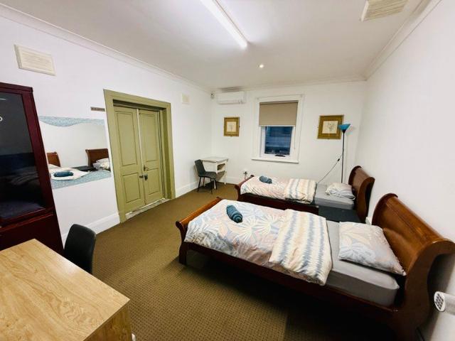 Granny Flat for rent in Sydney, New South Wales