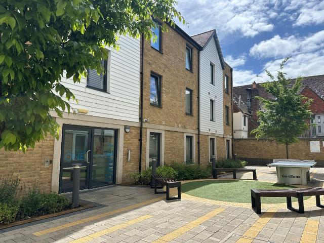 Studio for rent in St. Mildred's, The Bridge