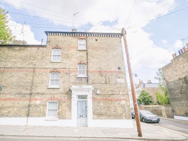 Studio for rent in Islington, Greater London