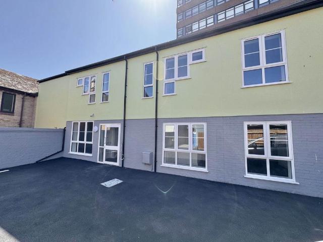 Apartment for rent in Key Street, Suffolk