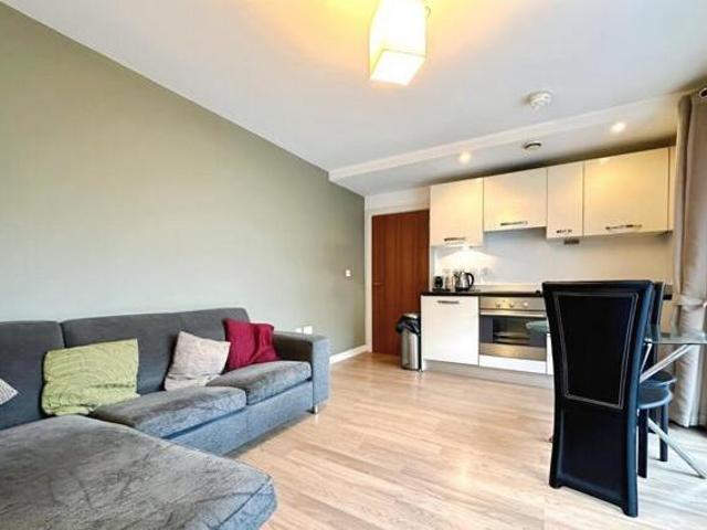 House for rent in Quarry Hill, West Yorkshire