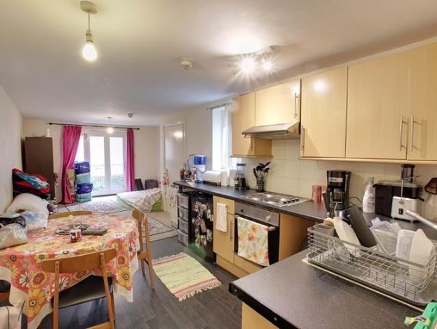 Studio for rent in East Twerton, Bath