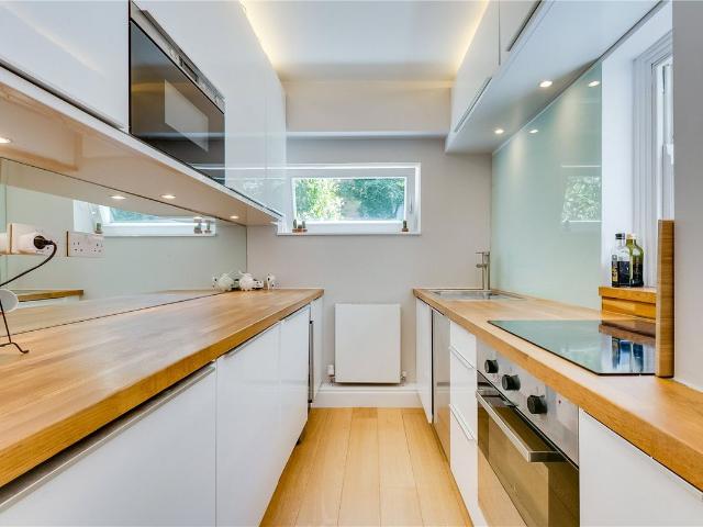 Apartment for rent in Fulham, Greater London