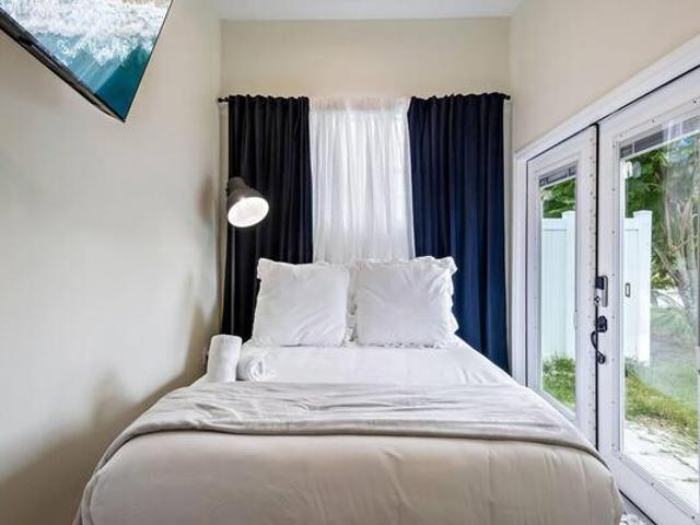 Room for rent in Saint Petersburg, Florida