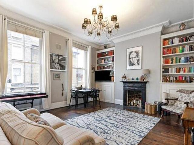 House for sale in Lyons, Greater London