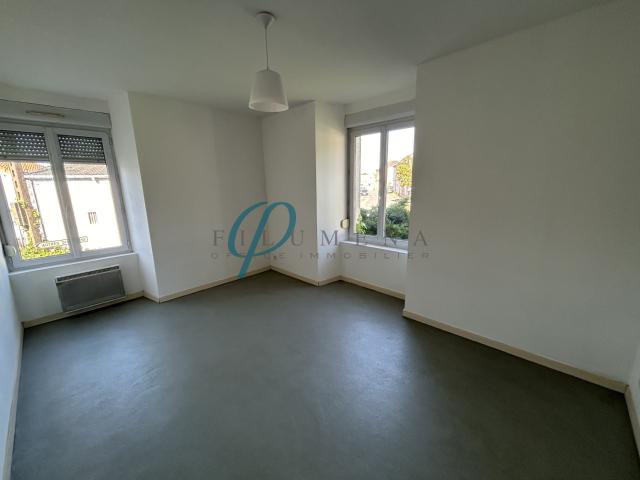 Appartement location à Cholet, Saint-pierre-montlimart