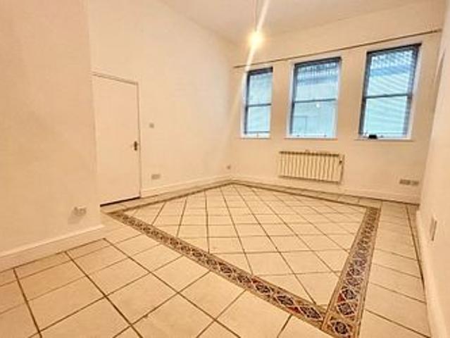 Apartment for rent in East Cliff, Acol