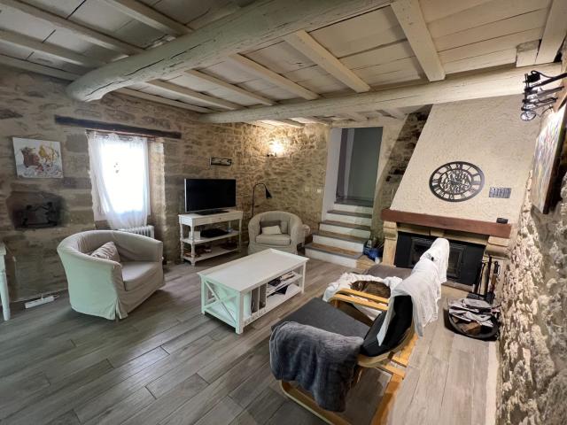 Maison vente à Nîmes, Saint-quentin-la-poterie