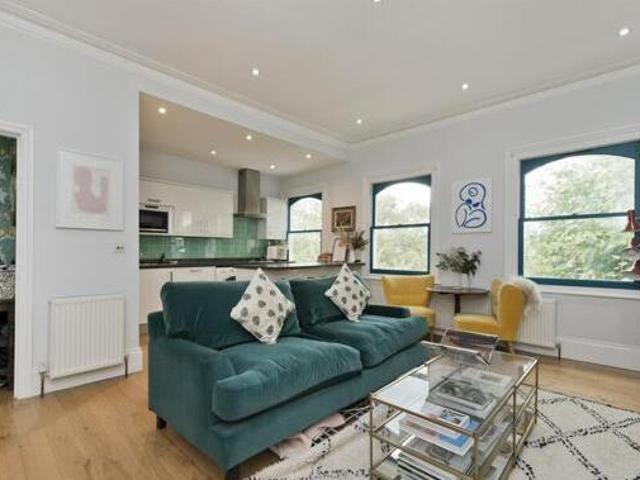 House for rent in Lyons, Greater London