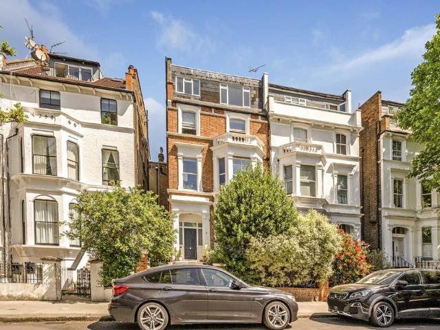 Apartment for rent in Royal Borough of Kensington and Chelsea, Greater London