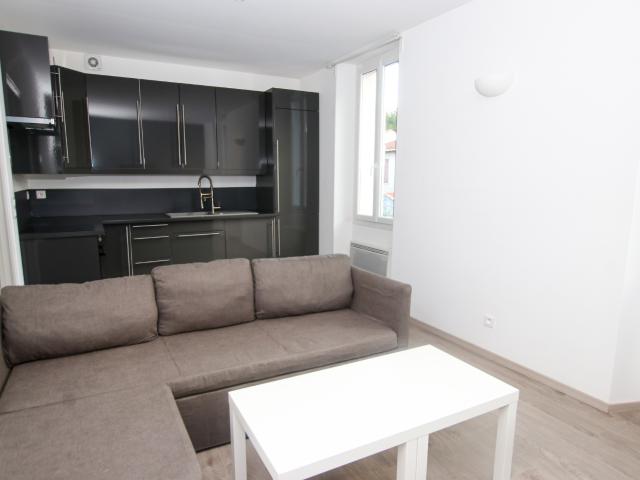 Appartement location à Arrondissement de Draguignan, Saint-raphaël