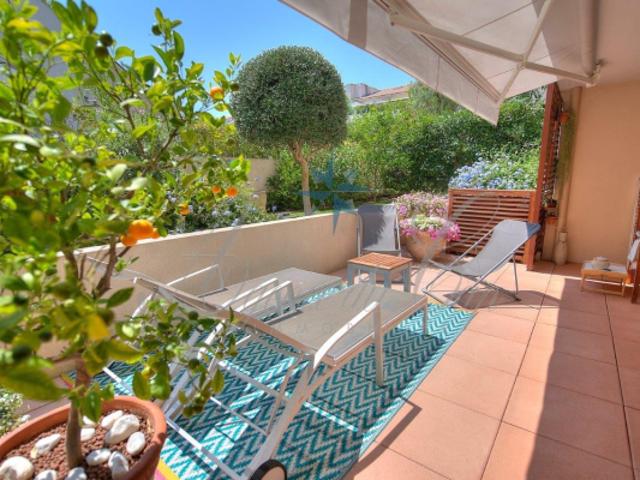 Appartement vente à Arrondissement de Draguignan, Saint-raphaël