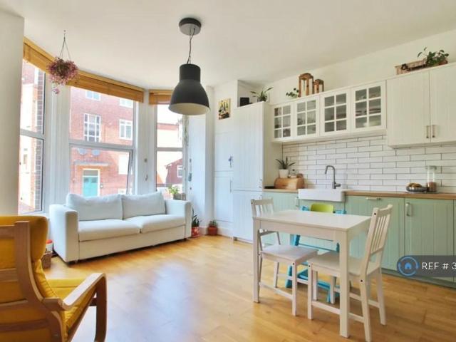 Apartment for rent in Southsea, Portsmouth