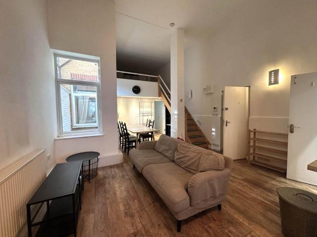 Apartment for rent in Clapham, Greater London