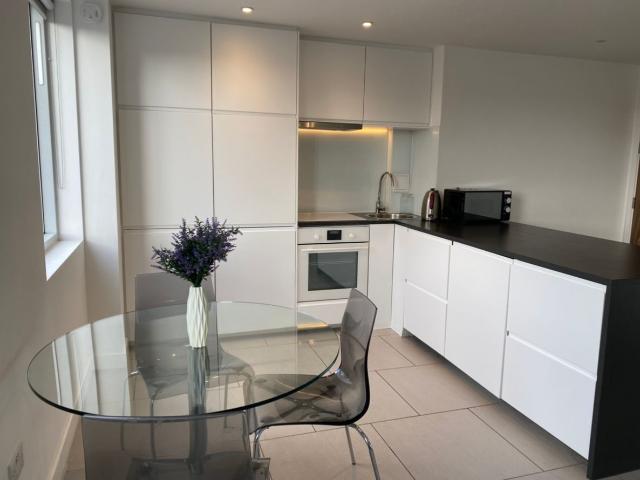 Room for rent in Clapham, Greater London