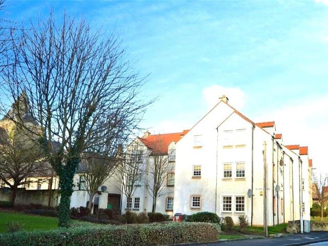 Apartment for rent in Kirkcaldy, Scotland