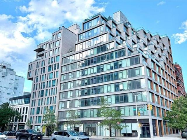 Condo for sale in Arverne, New York