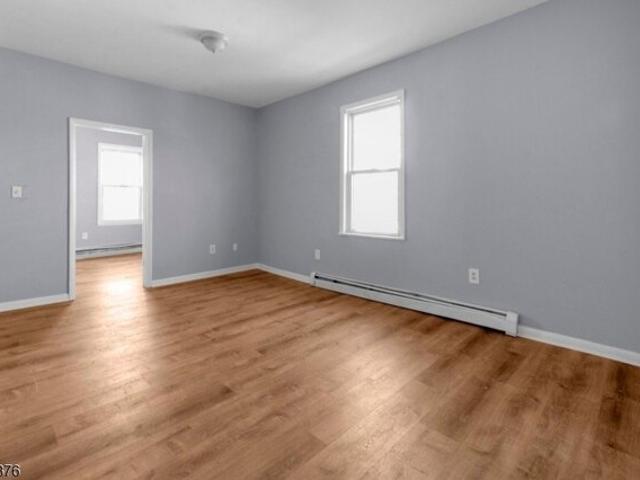 House for sale in Elizabeth, New Jersey