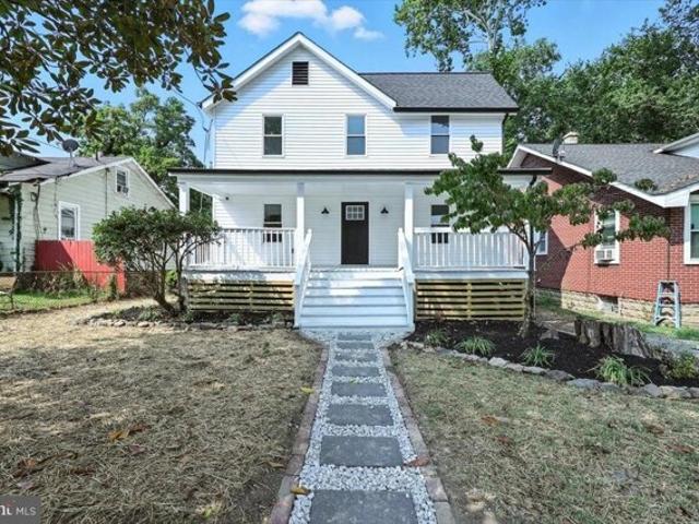 House for sale in Mount Rainier, Maryland