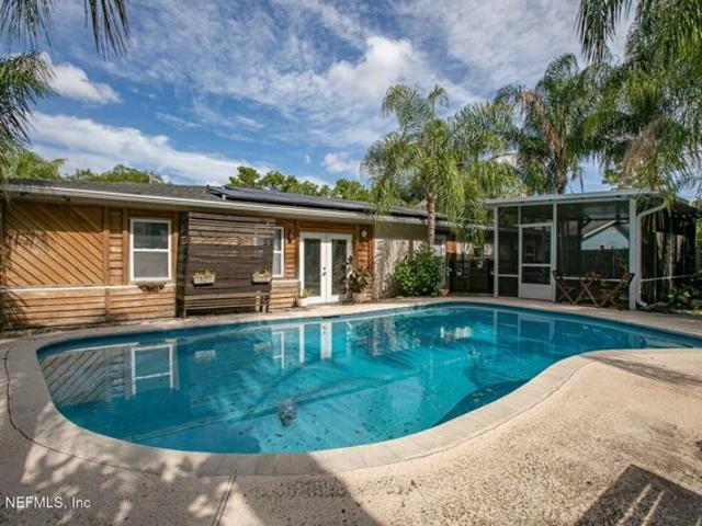 House for sale in Jacksonville Beach