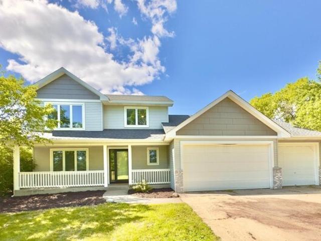 House for sale in Big Lake